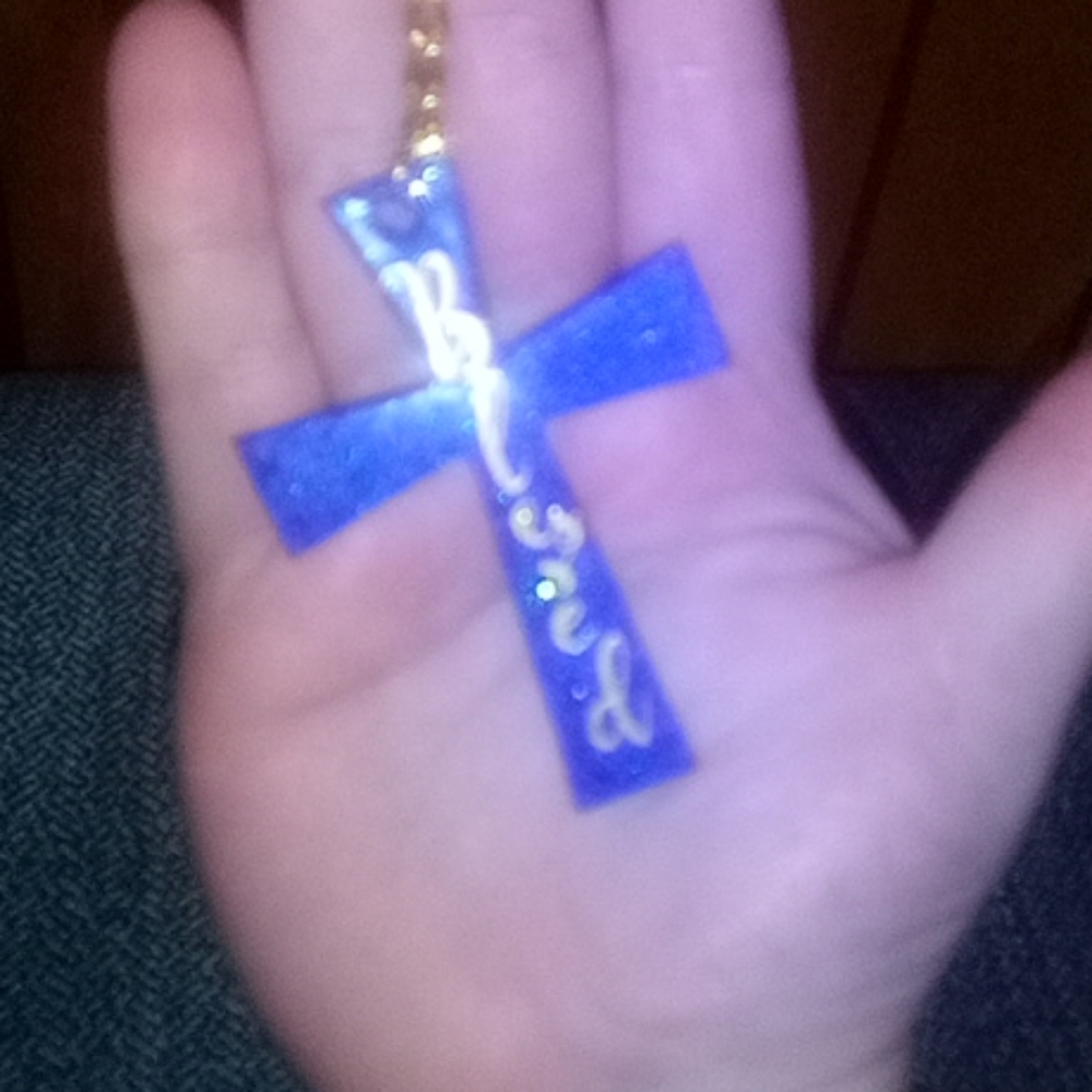 Blessed Cross Keychain - Picture 3 of 4